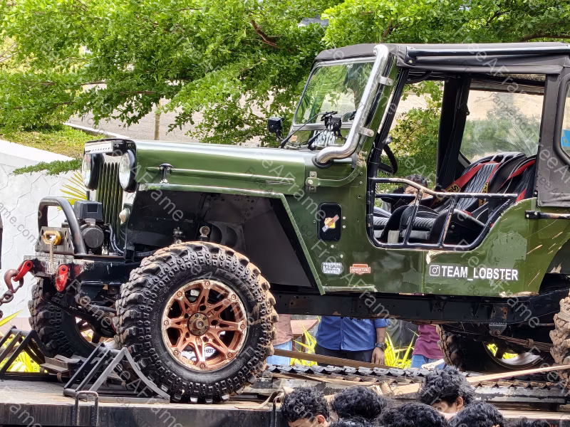 Mahindra Jeep